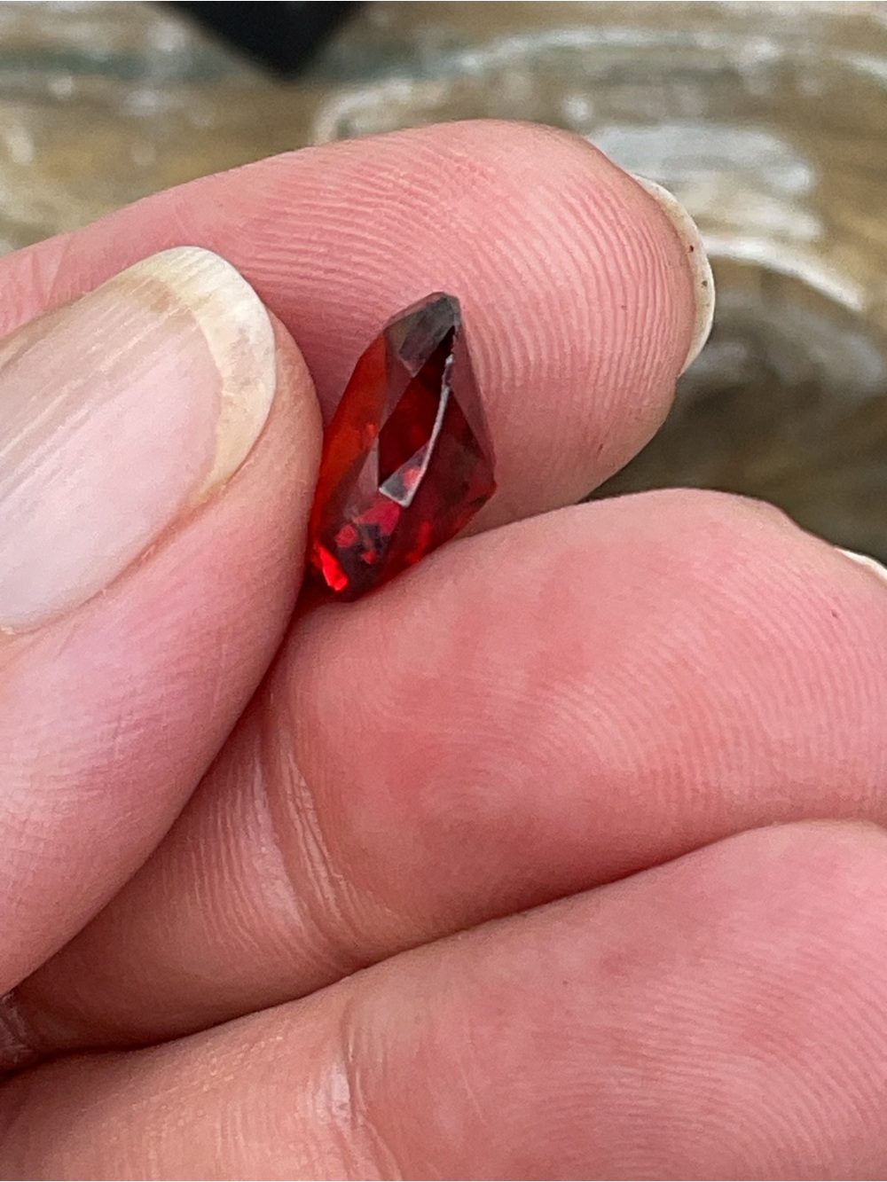 Lab Created Ruby Loosegem - Picture 3 of 6